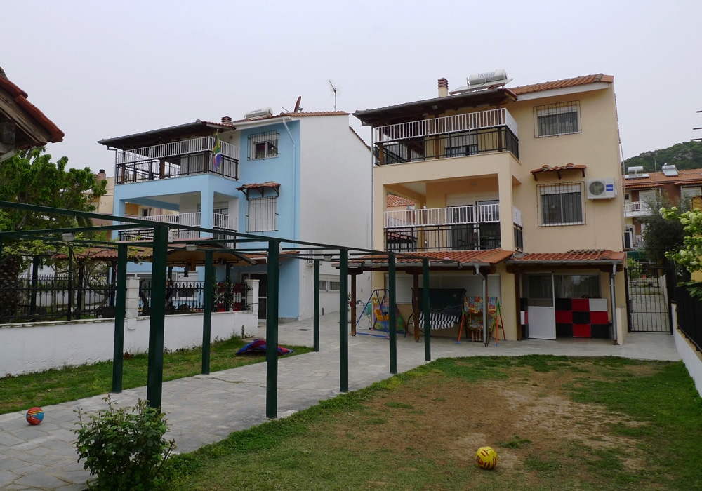 ΤΟ ΧΑΜΟΓΕΛΟ ΤΟΥ ΠΑΙΔΙΟΥ ΕΠΙΛΕΓΕΙ ΣΤΑΘΕΡΑ ΤΗΝ PROTEX