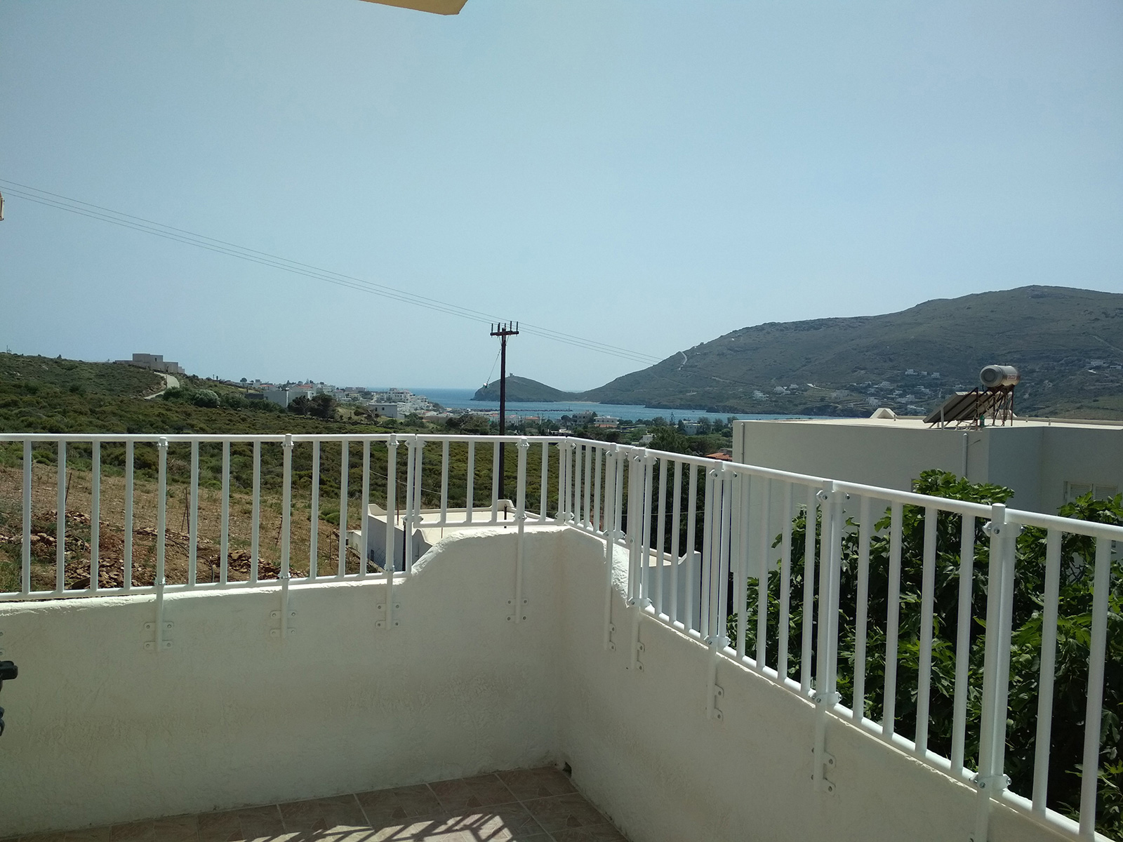 Μπαλκόνι με αυξομειώσεις ύψους κουπαστής - Protex