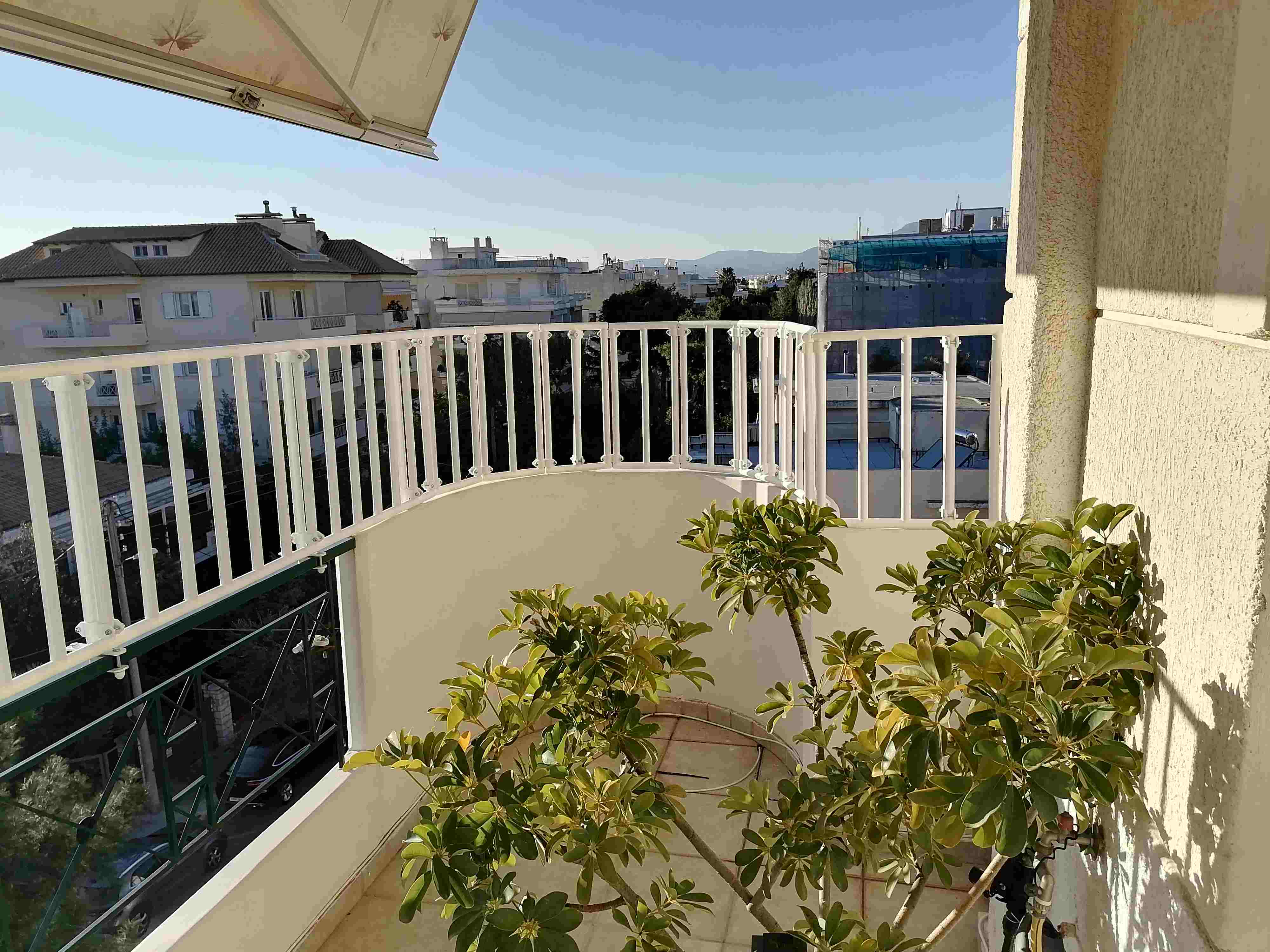 Μπαλκόνι με καμπύλες - Protex