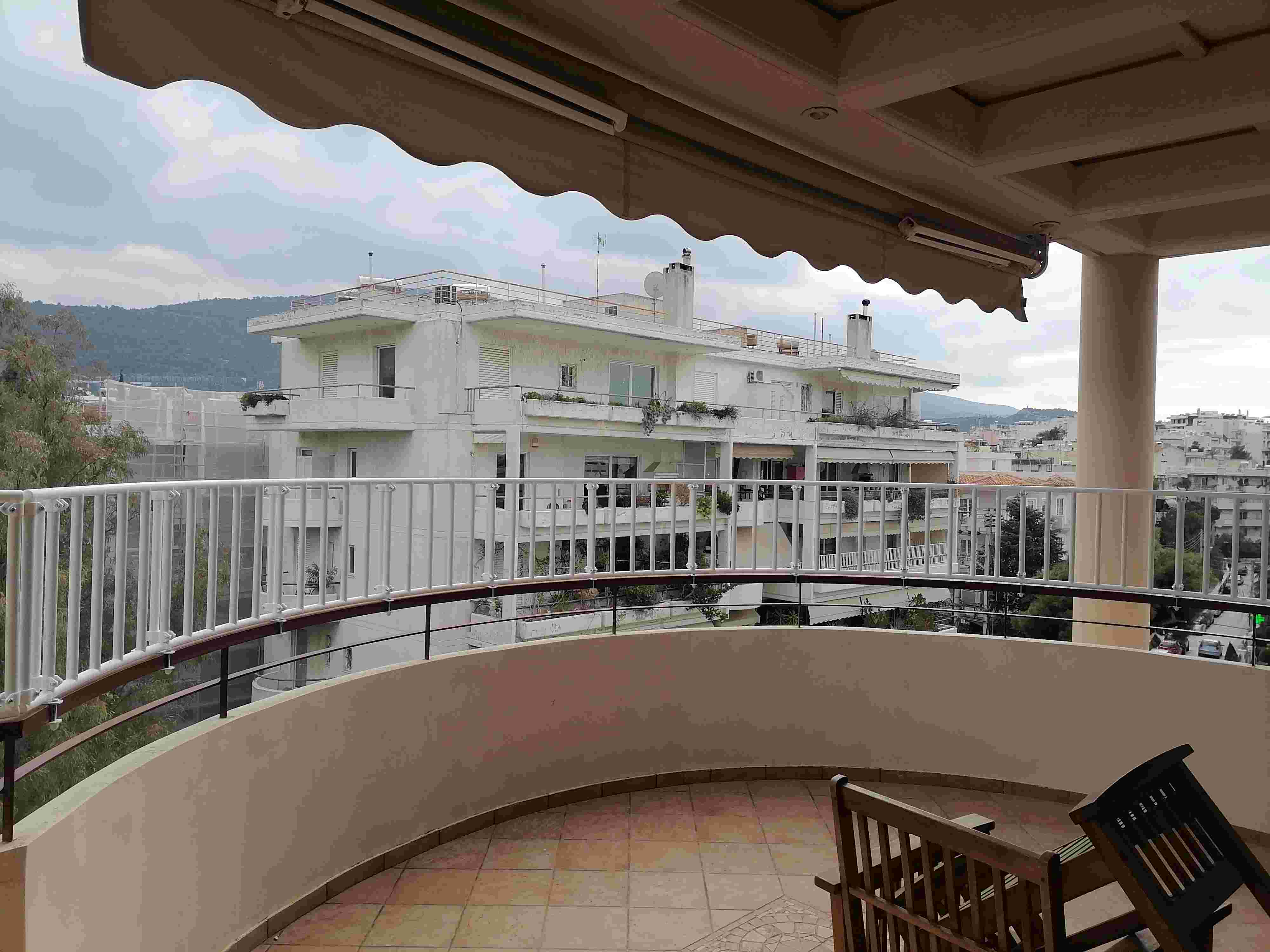 Μπαλκόνι με καμπύλες - Protex