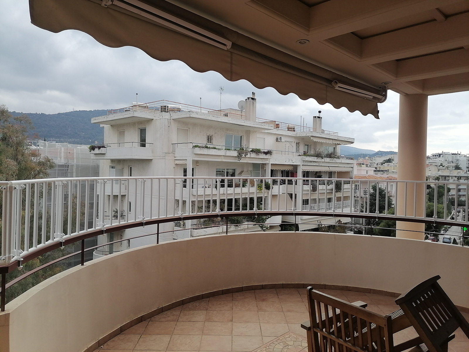 Μπαλκόνι με καμπύλες - Protex