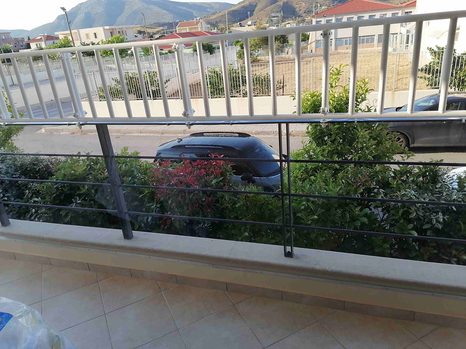 Διπλή κάλυψη με κάγκελο και μεμβράνη - Protex