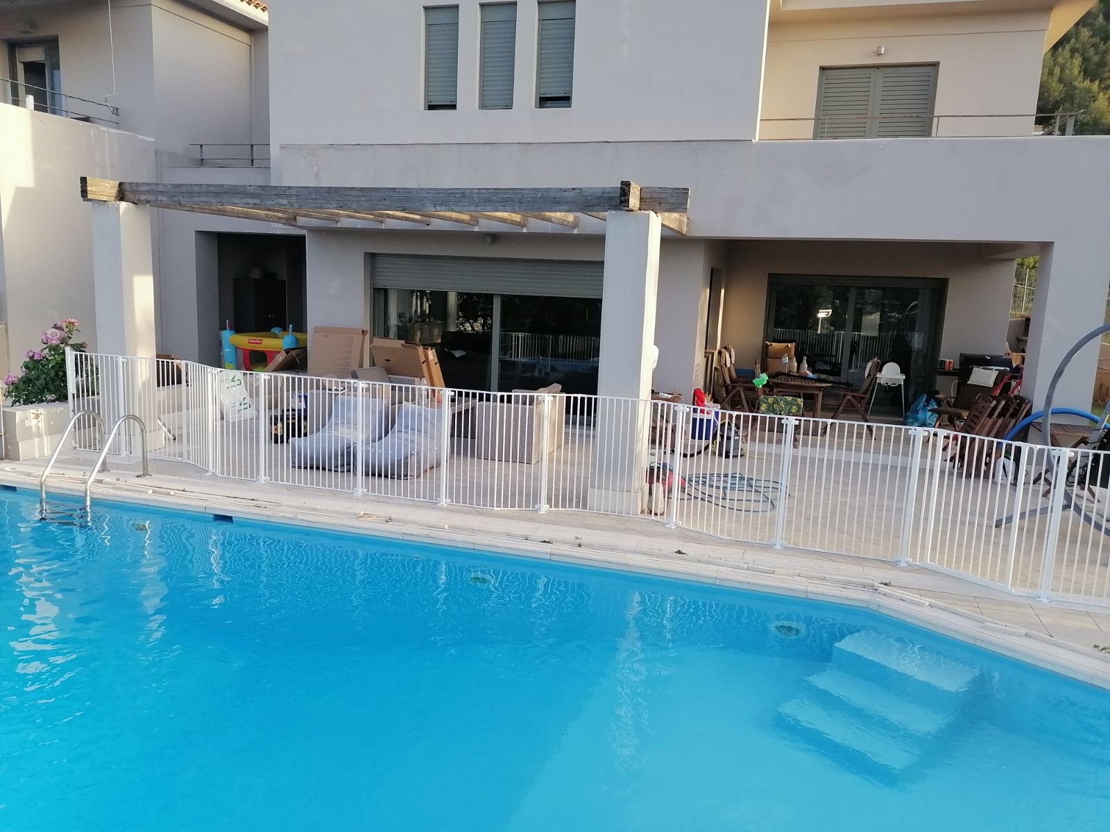 Κάγκελα για την πισίνα - Protex